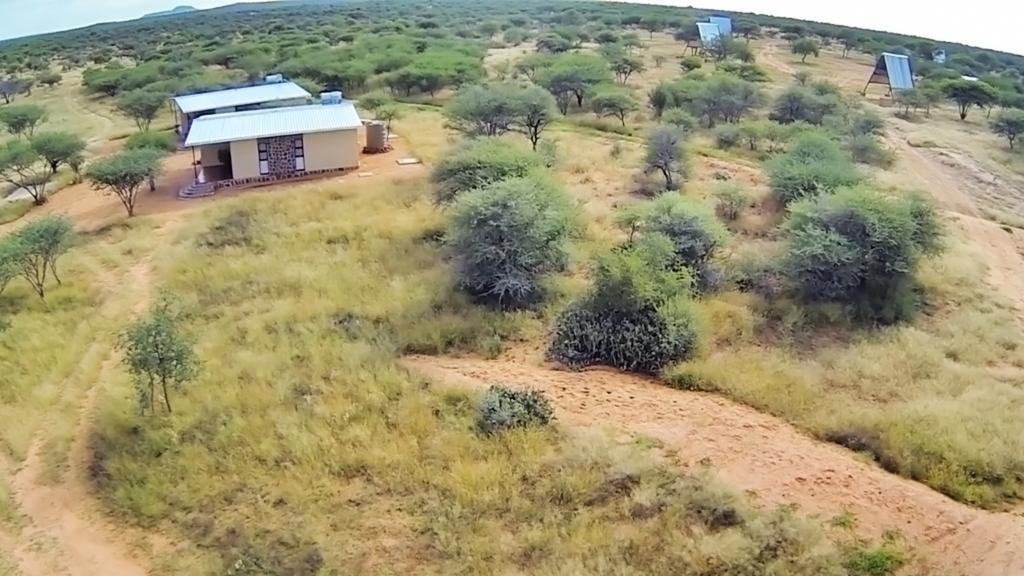 Ovita Wildlife Restcamp Okazize Rum bild
